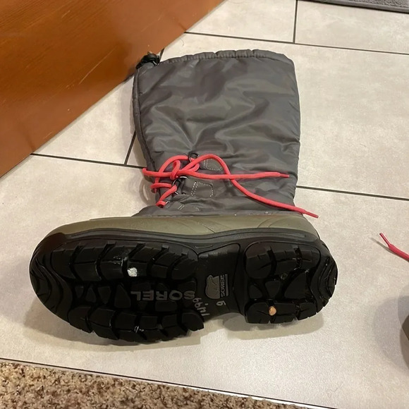 Sorel Snow Lion II woman’s green and grey waterproof and insulated boots - Picture 8 of 15